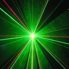 Determinados Rayos Laser de alta intensidad pueden cegar fácilmente a una persona